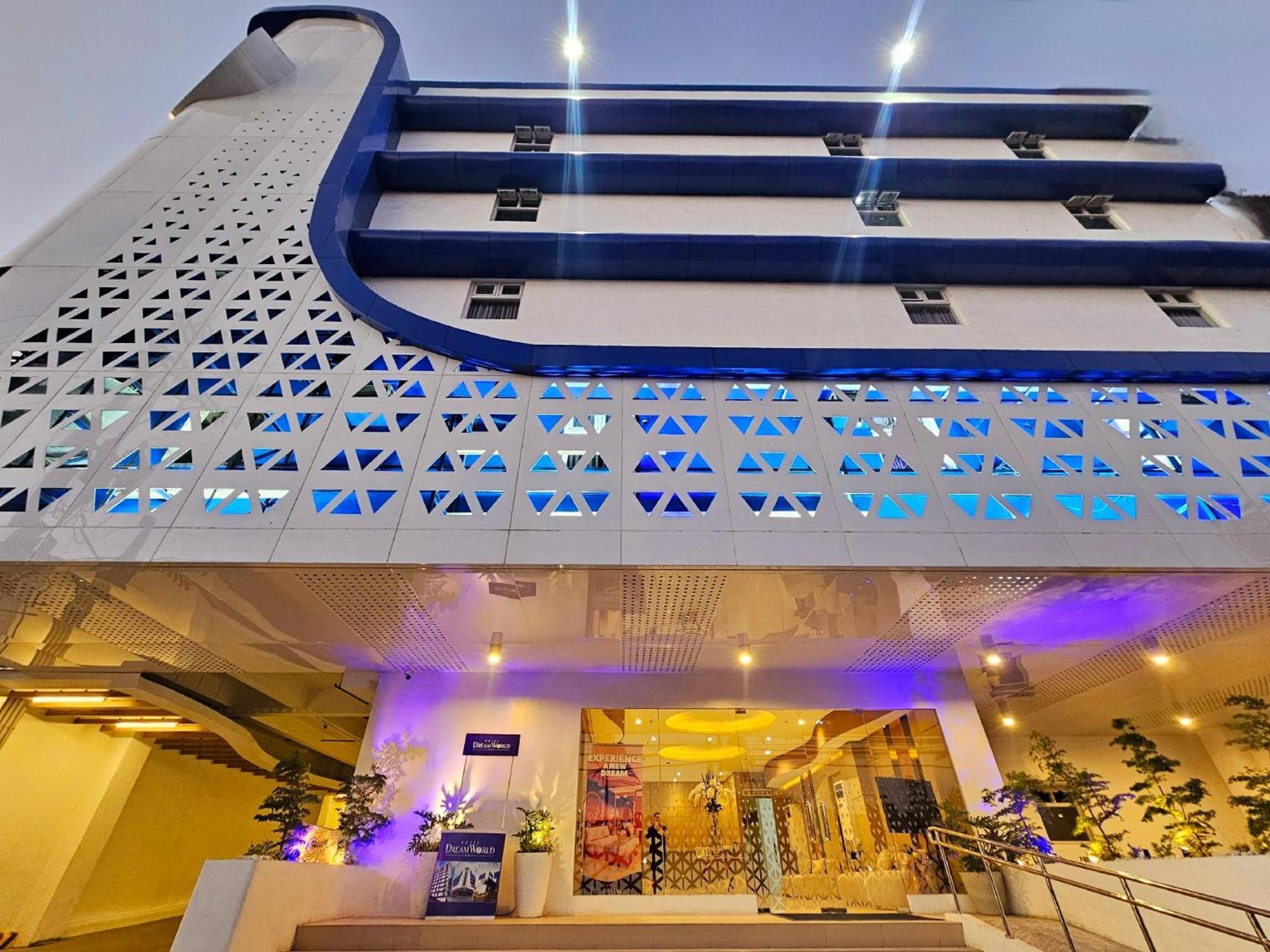 Hotel Dreamworld East Ortigas Pasig City Exterior foto