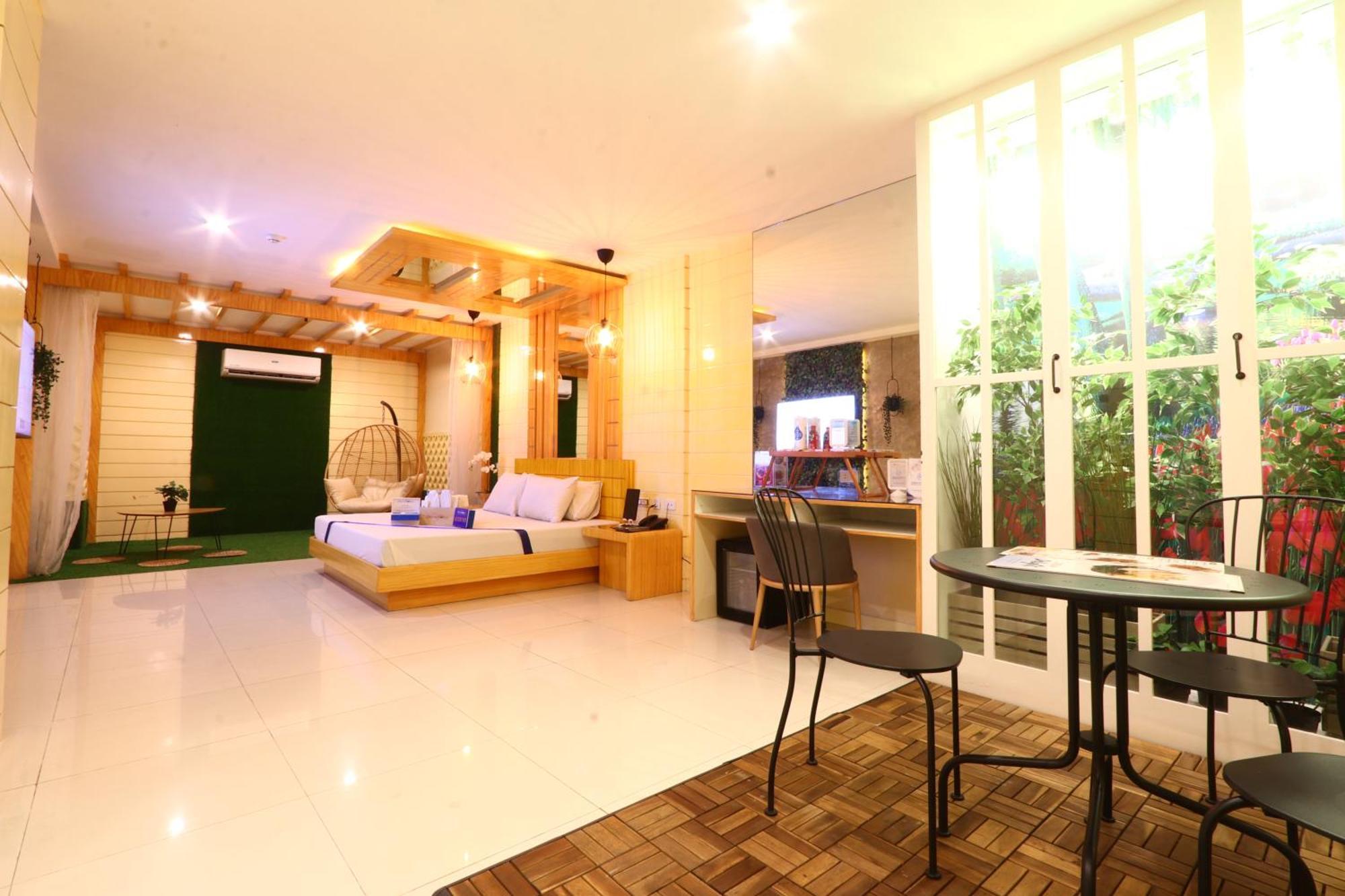 Hotel Dreamworld East Ortigas Pasig City Exterior foto